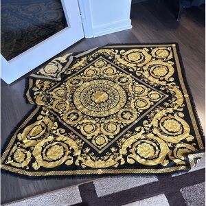 Versace Black and Gold Baroque Scarf